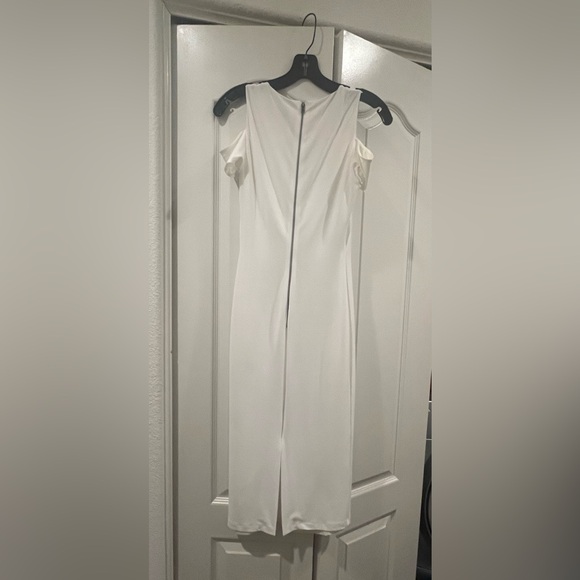 NWT Alice and Olivia Air Stretch off the shoulder Meya Dress size 6 - Picture 3 of 4